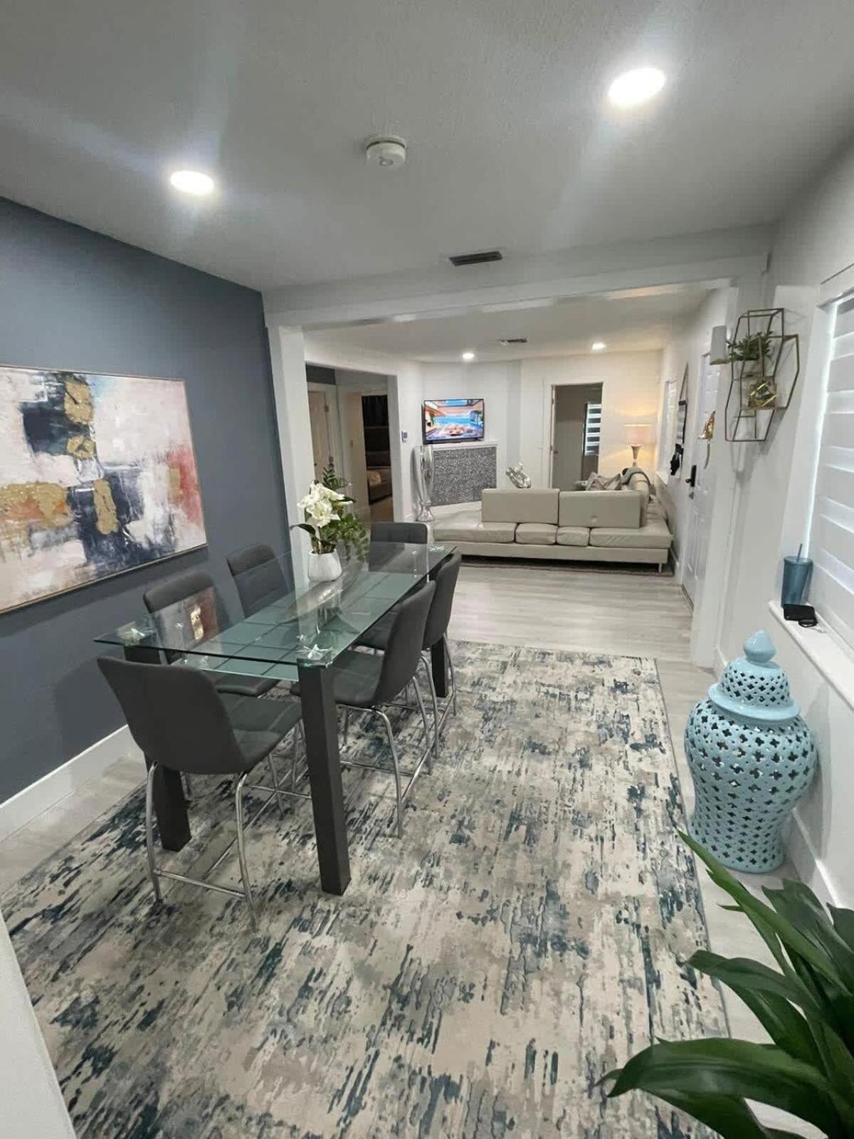 Exquisite Retreat By Int Airport Miami