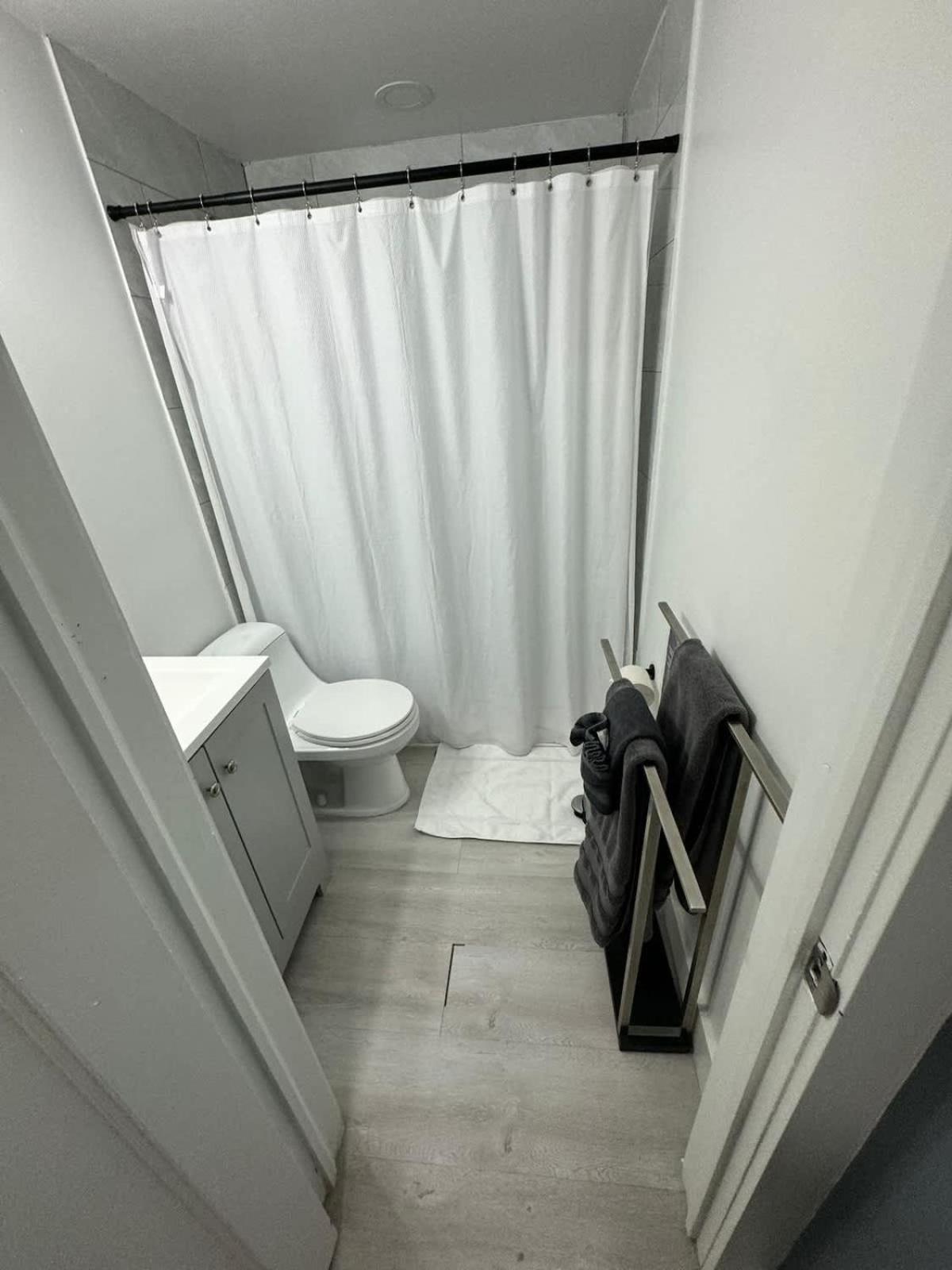 Exquisite Retreat By Int Airport